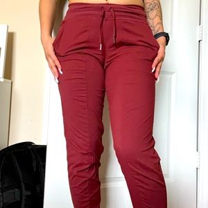Lululemon Dance Studio Jogger size 6